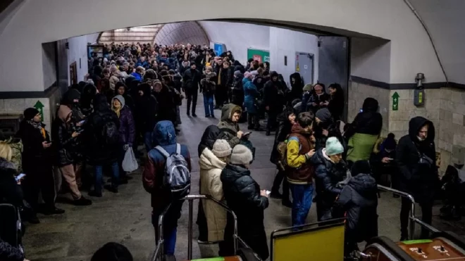 ساکنان پایتخت در ایستگاه‌های مترو پناه گرفتند