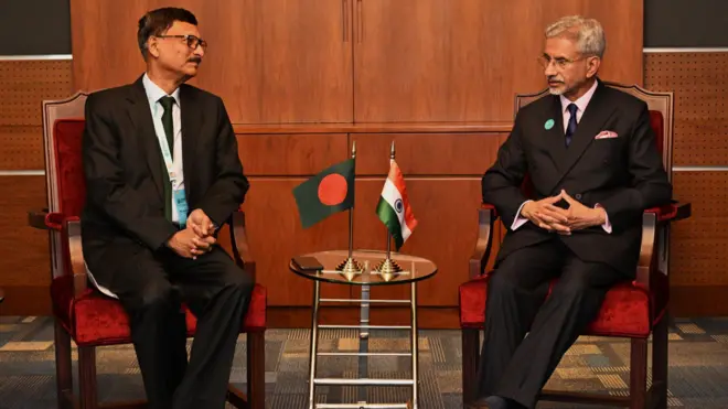 तौहीद हुसैन और एस जयशंकर