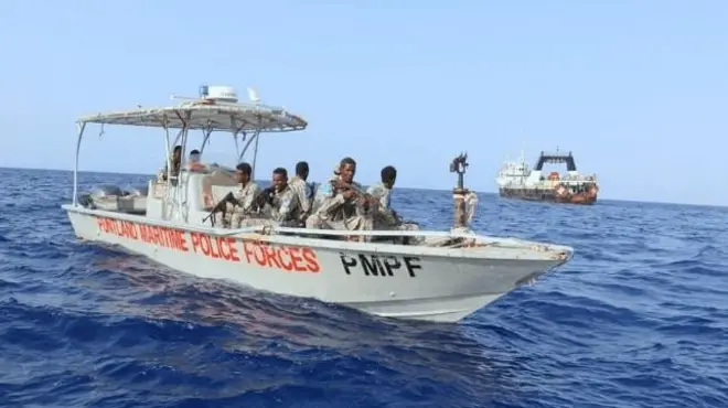 Markabka Sea World ayaa hadda taagan dekadda magaalada Boosaaso ee Puntland.