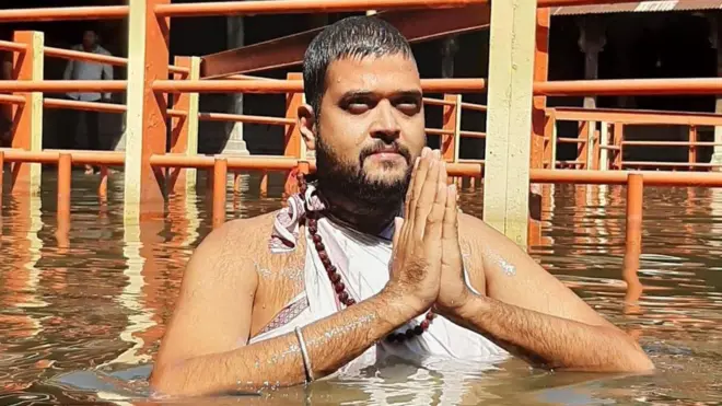 ऋषिकेश वैद्य