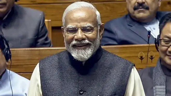 नरेंद्र मोदी 