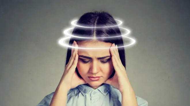 चक्कर, व्हर्टिगो आणि स्ट्रोक: कधी हा इशारा धोक्याचा असतो? डॉक्टर काय सांगतात