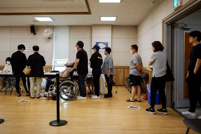 대선일 투표소 광경