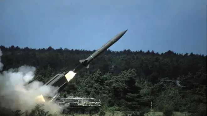 అణ్వాయుధం, క్షిపణి ప్రయోగం