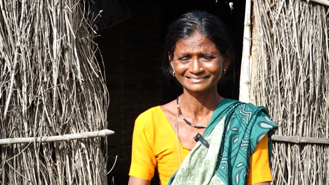 सईबाई पाल यांचे पती भाऊजी पाल यांचा 15 दिवसांपूर्वी वाघाच्या हल्ल्यात मृत्यू झाला