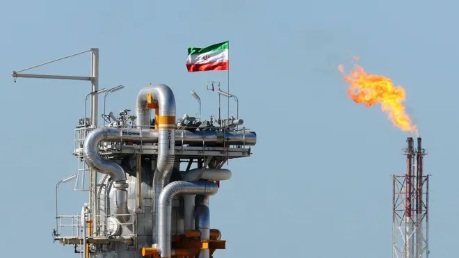 پالایشگاه گاز در جنوب ایران