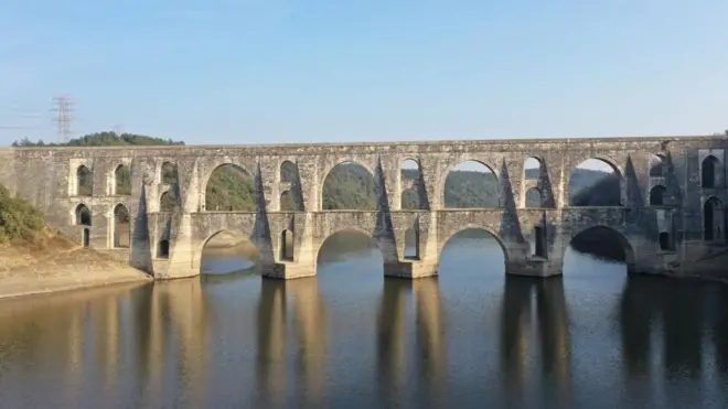 İstanbul'un barajlarındaki su doluluk oranı son dönemde önemli bir düşüş gösterdi. 