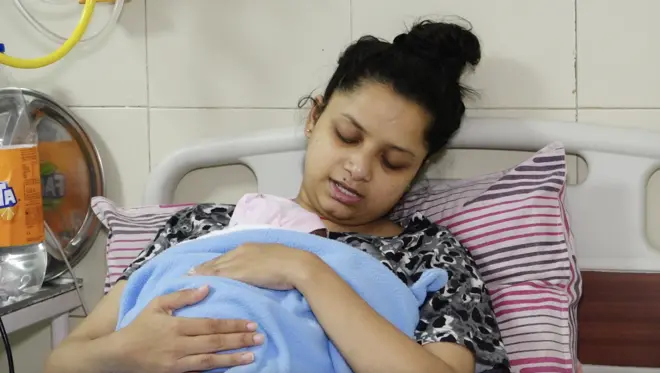 بریسٹ فیڈنگ