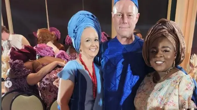 Bukola atawọn oyinbo to n se igbeyawo