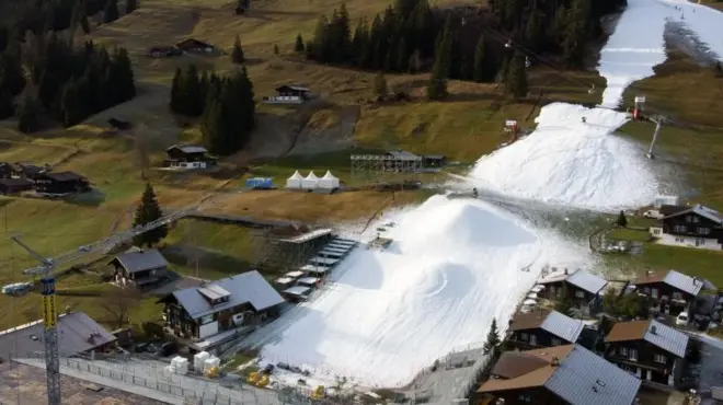 پیست اسکی آدلبودن