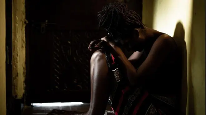 Aworan Obinrin to n ronu