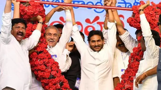 ముఖ్యమంత్రి జగన్ 