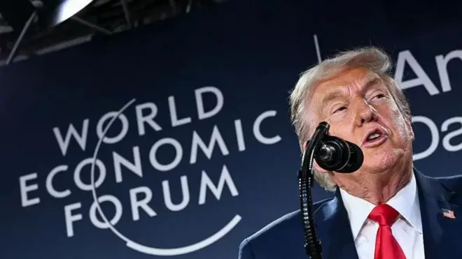 ترامپ در حال سخنرانی