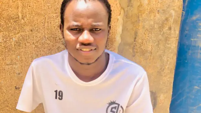 Salisu lose one arm as e dey try seperate fight