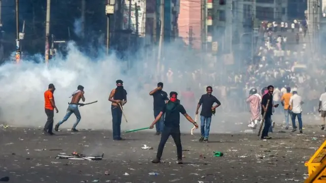 শনিবারের সহিংসতার একটি দৃশ্য। 