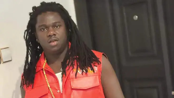 Akwa Okuko Tiwara akị bụ dibịa anya nzu a ma ama