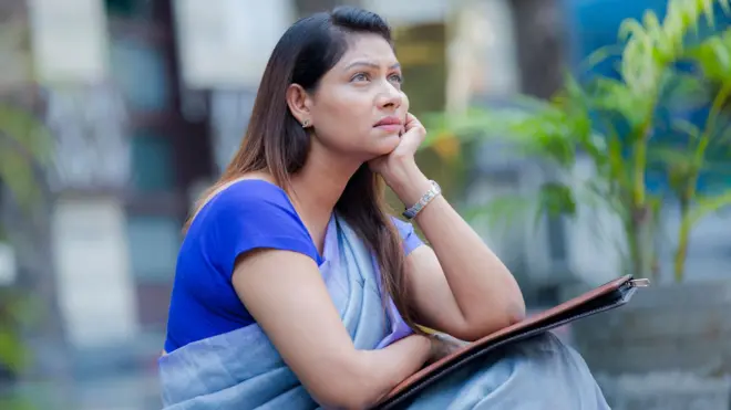 अचानक नोकरी गेल्यास काय करावं? इमर्जन्सी फंड काय असतो?