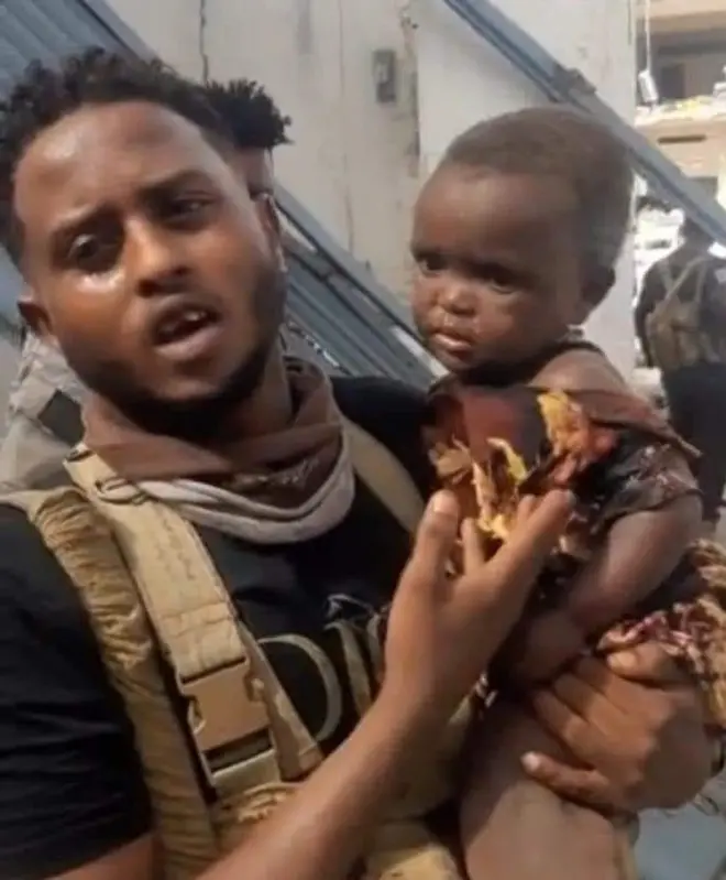 Askariga gabadha yar kor u haya