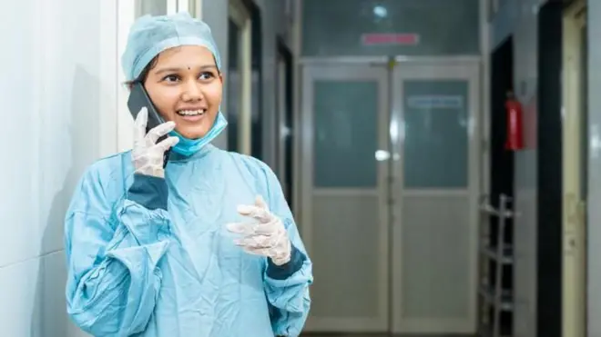 పారా మెడికల్ సిబ్బంది