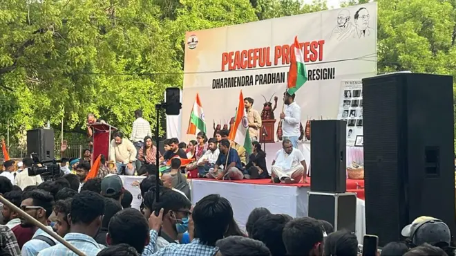 दिल्ली के जंतर-मंतर पर सीजेपी का प्रदर्शन हो रहा है