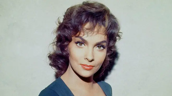 جینا لولوبریجیدا در فیلم بلوار سان‌ست