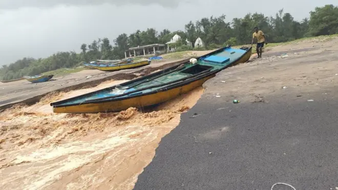 సముద్రతీరం కోత