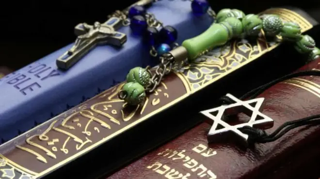 ইসলাম, খ্রিস্টান ও ইহুদি ধর্মের পবিত্র গ্রন্থ