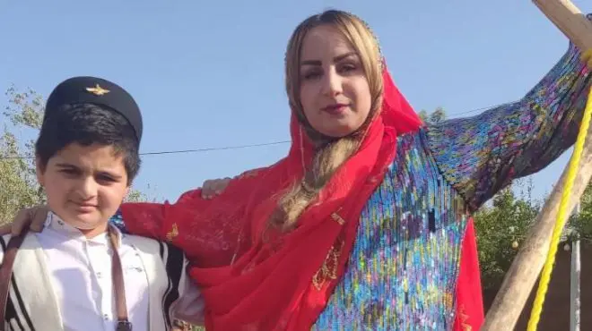 کیان پیرفلک و مادرش