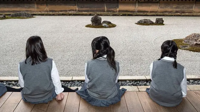 台灣公開網站平台「制服地圖」被發現存有遭盗取的學生校服照片(非當事人照片)