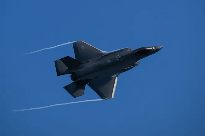 صورة لطائرة مقاتلة من طراز F-35 Lightning II تابعة لسلاح الجو الأمريكي، في أبريل/نيسان 2026.