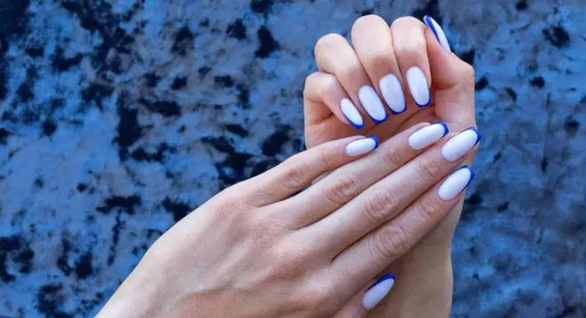 जेल नेल पेंट