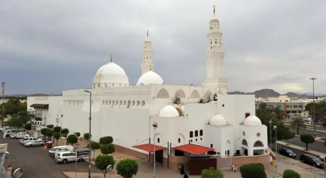 تصویر مسجد قبلتین