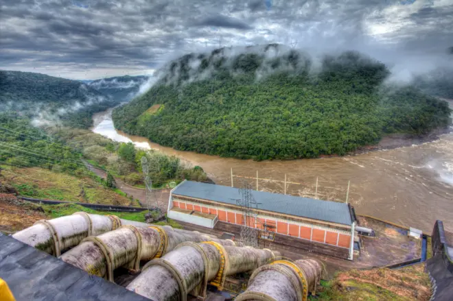 Usina hidrelétrica perto do rio Jacuí, no Rio Grande do Sul (imagemqual site de aposta paga maisarquivo)