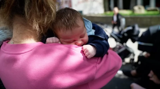 İngiltere’de geçici barınma olanaklarını kullananların sayısında rekor artış