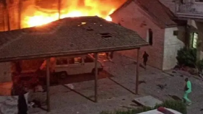  المستشفى لحظة الانفجار