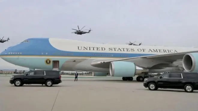 విమానంలో చోరీలు 