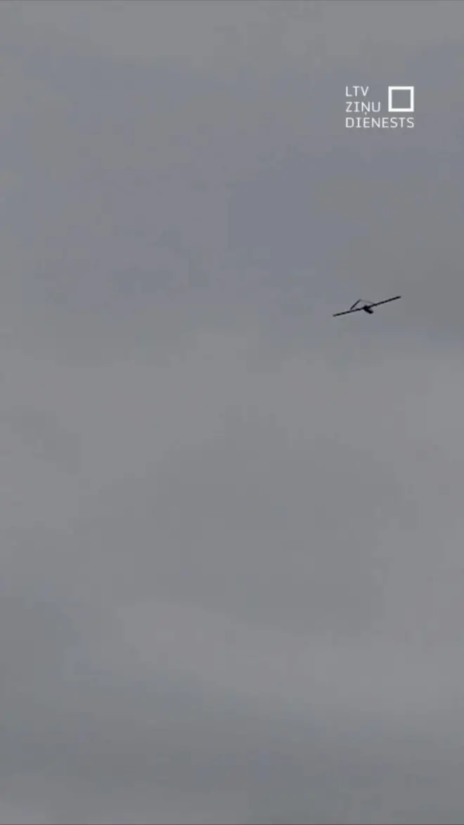 невідомі дрони у Латвії