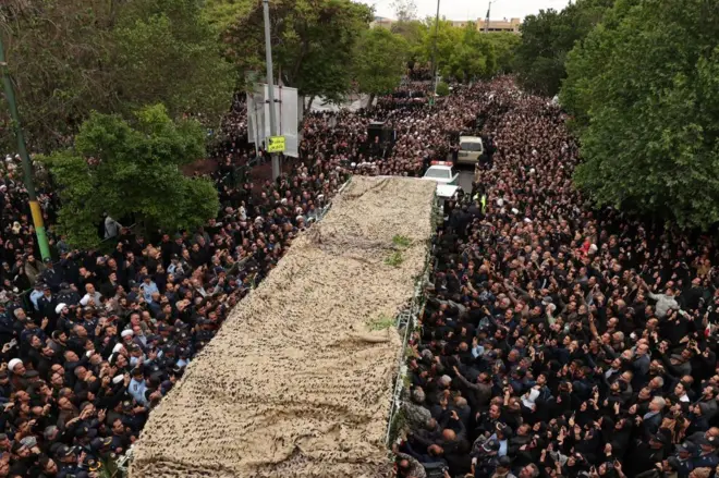 آخری رسومات