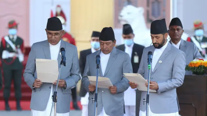 नव नियुक्त उपप्रधानमन्त्रीहरूको शपथग्रहण 