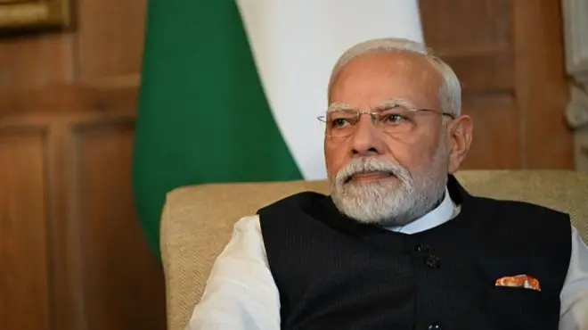 नरेंद्र मोदी