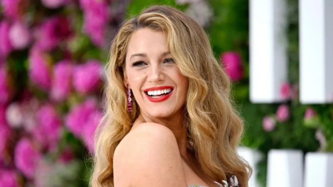 Blake Lively for di London Premier for di It Ends With Us feem