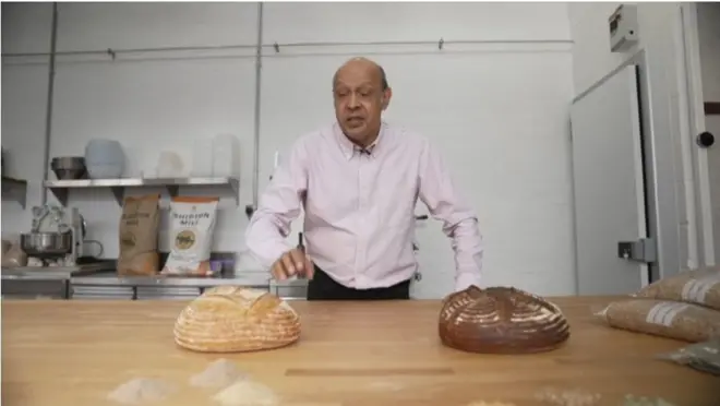 Pallab Ghosh soumet un premier prototype à un test de dégustation