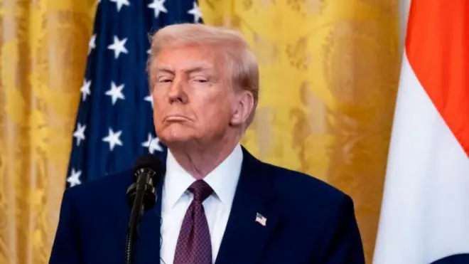 ट्रम्प यांनी सर्व देशांवर रेसिप्रोकल टॅरिफ लादण्याची घोषणा केली आहे.