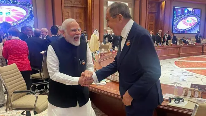 मोदी और लावरोफ़