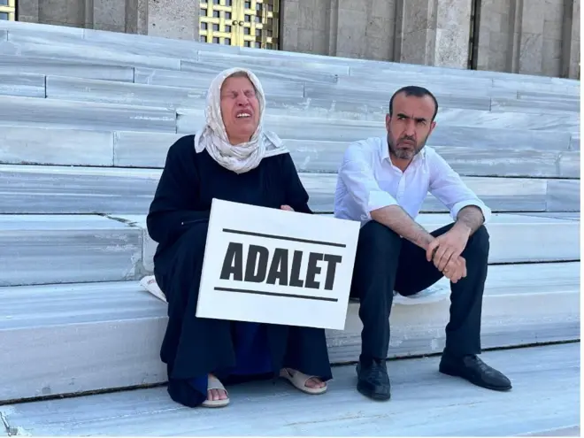 Emine Şenyaşar ve Ferit Şenyaşar