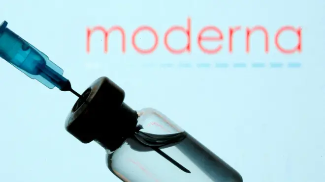 Ống tim vaccine Moderna