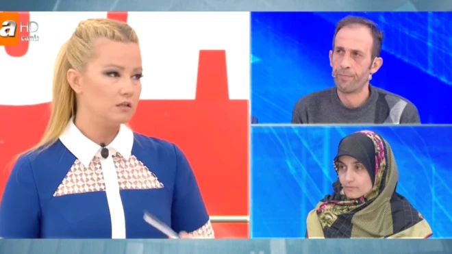 Müge Anlı yayınında Tuncer Ustael ve eşi Emine Ustael var.