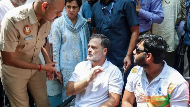 राहुल गांधी