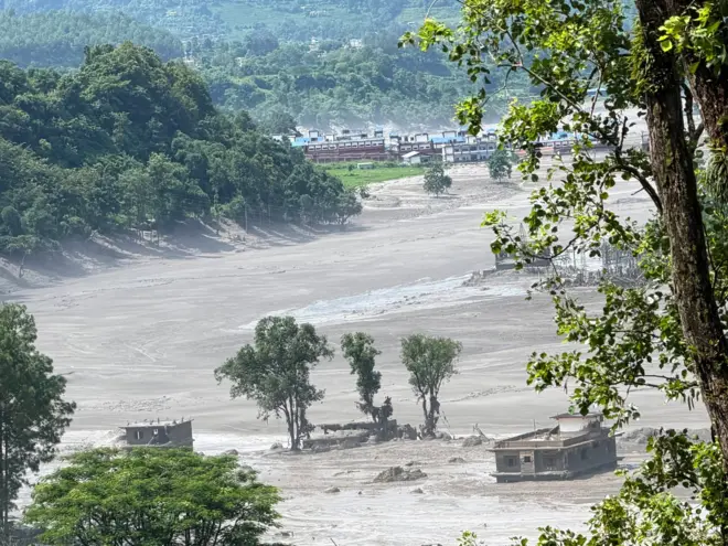 Flood expanse