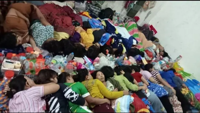 ရနောင်းထိန်းသိမ်းရေးစခန်းထဲက မြန်မာတွေကို ပြီးခဲ့တဲ့နှစ်၊ ဇန်နဝါရီလတုန်းက မြင်တွေ့ရတာဖြစ်ပါတယ်။